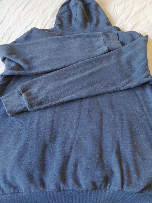 Sudadera con capucha