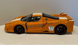 Maqueta FERRARI FXX n 21 escala 1:18