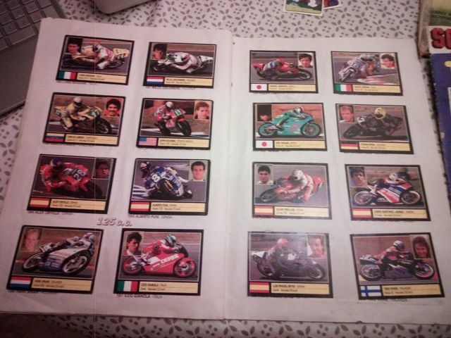 Lote àlbums de motos años 80