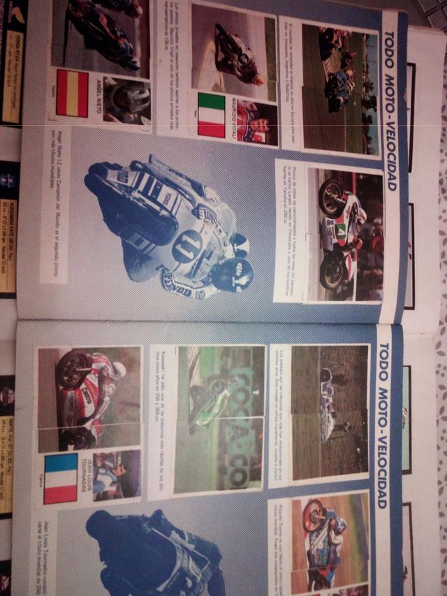 Lote àlbums de motos años 80