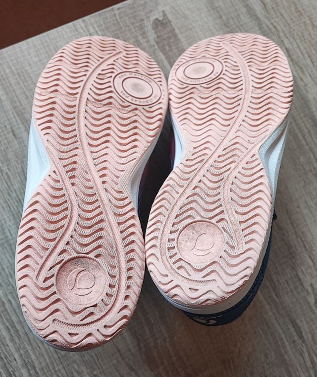 Zapatillas chica talla 36