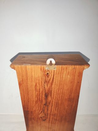 Mueble caja armario llavero joyero madera bronce