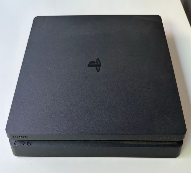 PS4 Slim 1TB