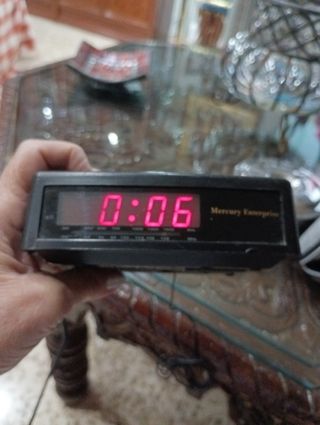 Antigüedades Radio despertador
