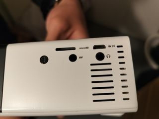 Mini proyector Led Artlii