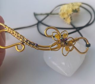 Diadema de elfo dorada. Tiara medieval