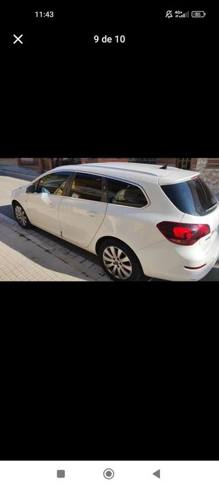 Opel Astra 2011