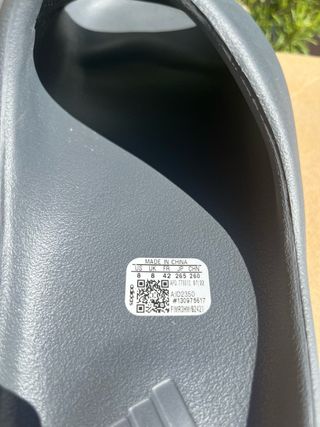 Yeezy Slide Slate grey