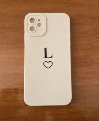 cover bianca iphone 11 con dettagli "L" nera