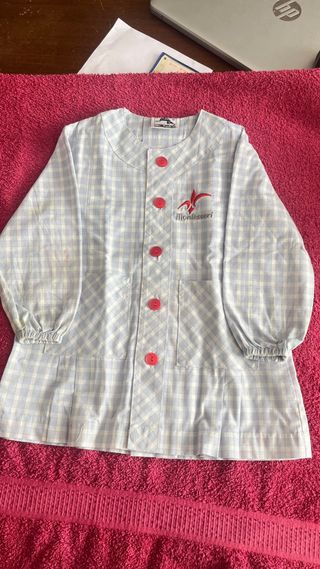 Uniforme colegio Montessori Zaragoza