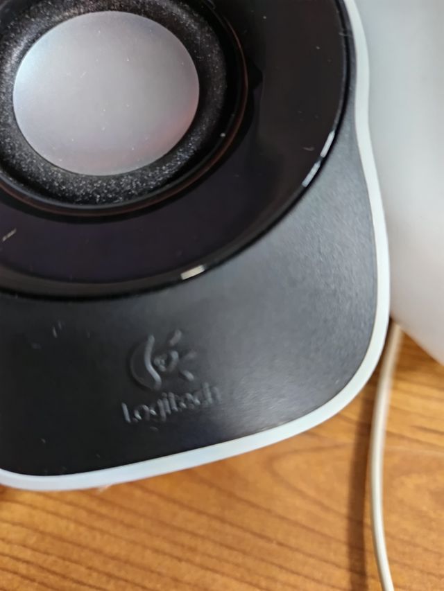 Altavoces PC Z120