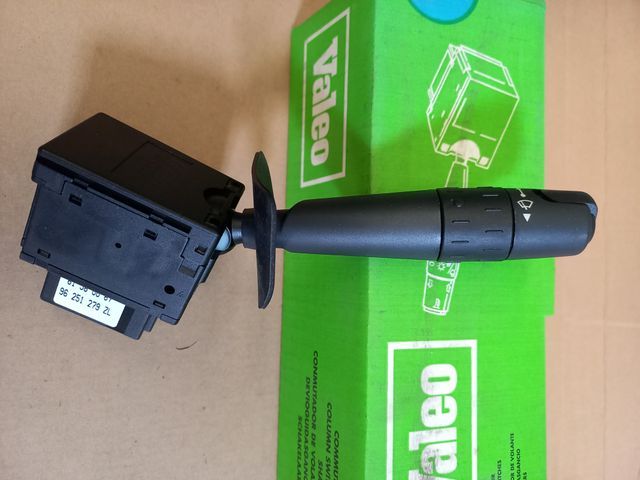 Conmutador de limpiaparabrisas Peugeot 406 251261