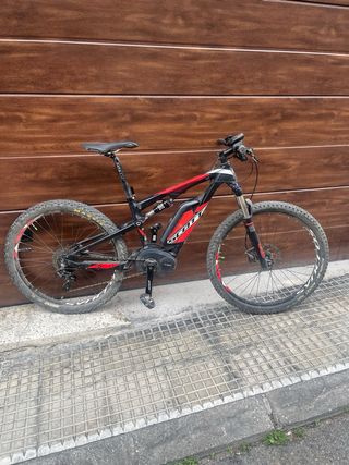 Scott e-spark 720