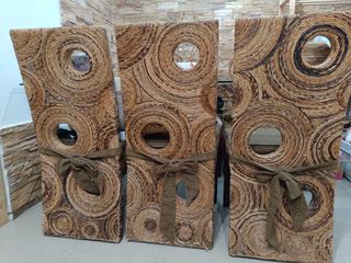 MESA Y 6 SILLAS DE COMEDOR