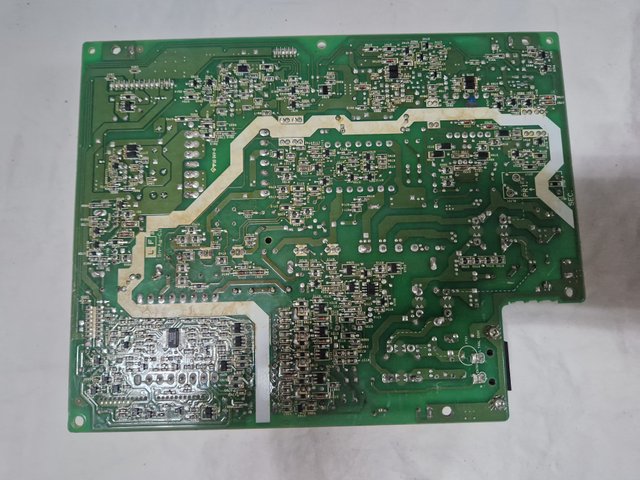 PSU de TV Sharp RDENCA102WJZZ