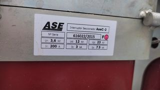3 Interruptores Seccionadores Conectados ASE C-2