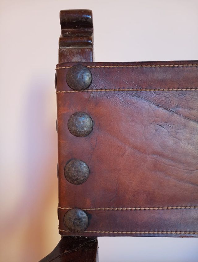 SILLON FRAILERO MADERA Y PIEL