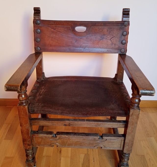 SILLON FRAILERO MADERA Y PIEL