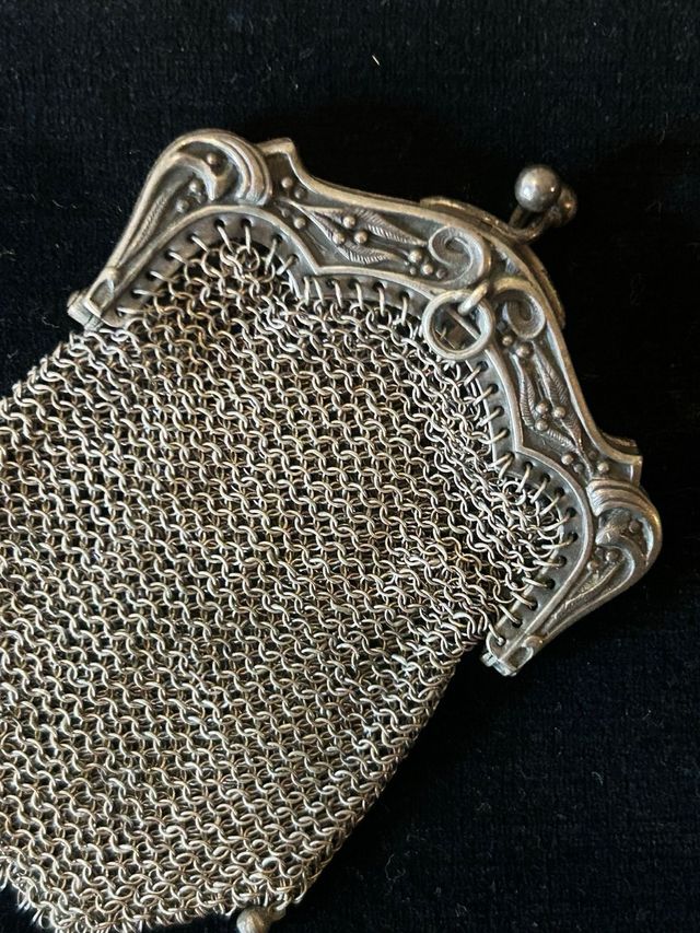 Monedero de rejilla doble