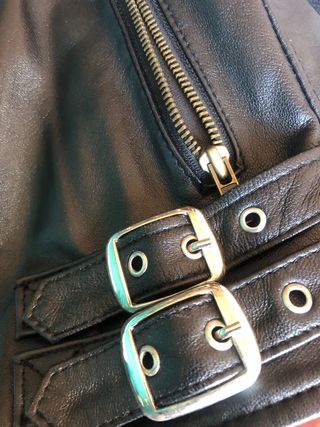 Chaqueta chupa de cuero