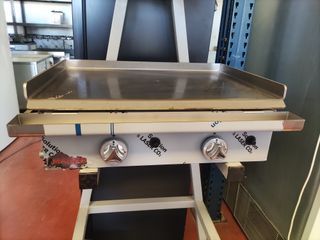 PLANCHA A GAS PROFESIONAL 60 CM