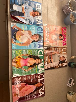 Lote de revistas clara