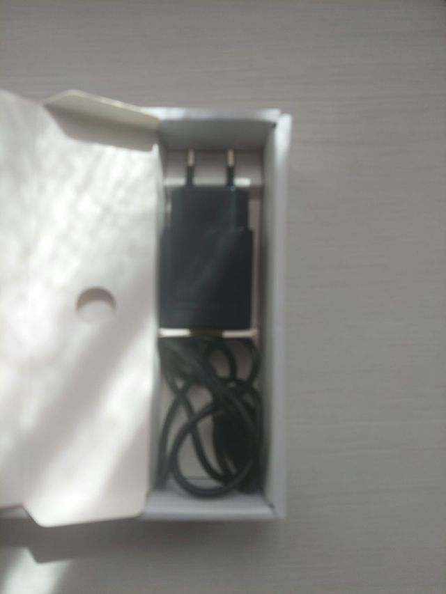 Tablet Lenovo Tab M10 con teclado y fundas