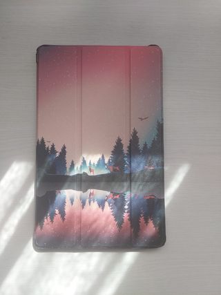 Tablet Lenovo Tab M10 con teclado y fundas