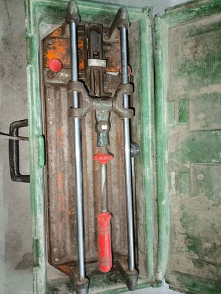 Corta azulejos TS 30 RUBÍ