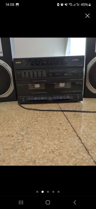 Minicadena + 2 altavoces Aiwa