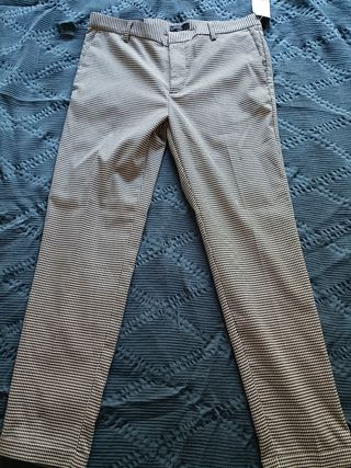 Pantalones zara. Cuadros. Mujer.  