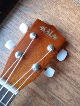 Ukelele kala ka-s