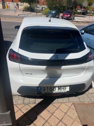 Peugeot 208 2023