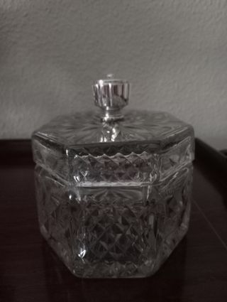 Caja bombonera cristal tallado