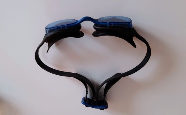 Occhialini da nuoto, piscina , mare 
