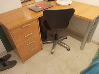 Vendo escritorio habitación