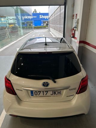 Toyota Yaris Advance 1.5 Hibrido