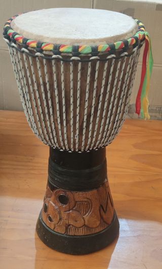 Mesa auxiliar plegable