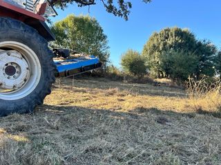 Desbroces con tractor
