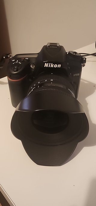 Camara Nikon D7200 + Objetivos + Tripode + Flash
