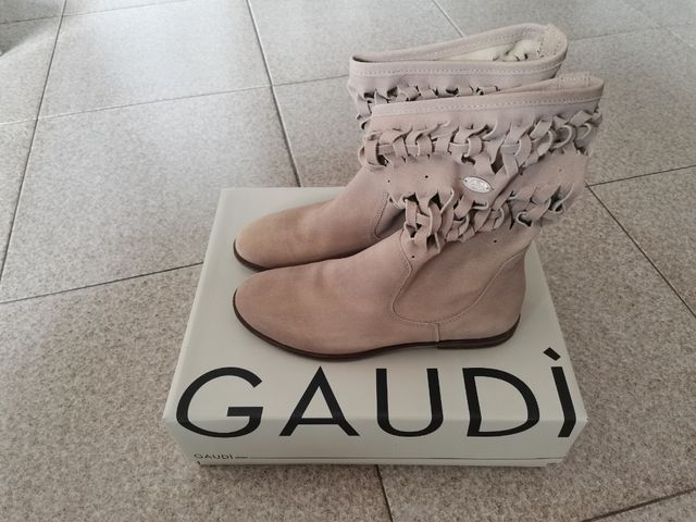 Stivali estivi Gaudí n. 37