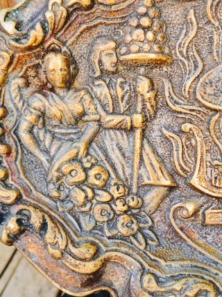 VACIA BOLSILLOS VINTAGE DE BRONCE CON FIGURAS