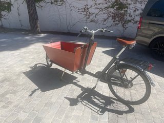 Bicicleta cargo eléctrica Bakfiets