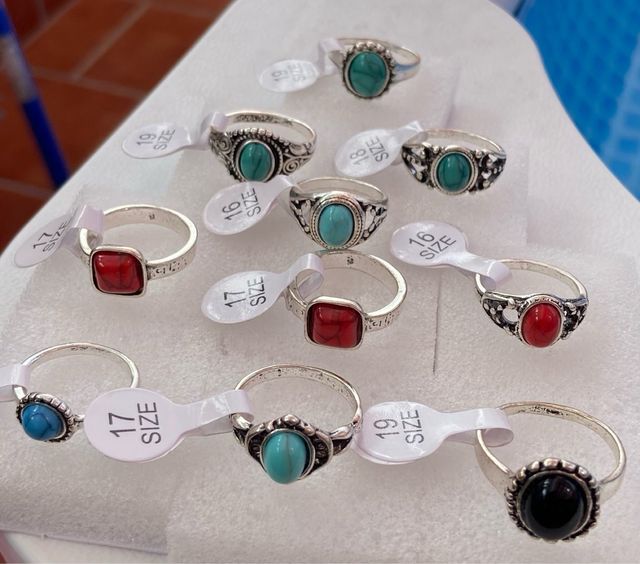 Anillos de Plata Tibetana