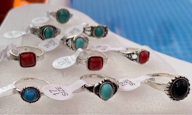 Anillos de Plata Tibetana