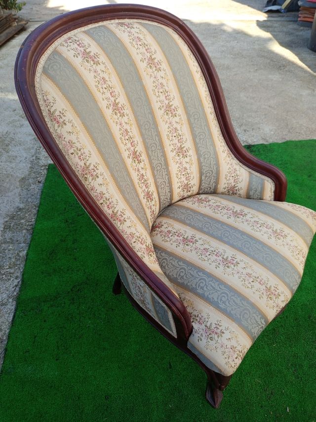 Silla de madera estilo vintage