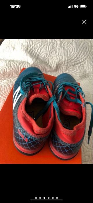 Botas Futbol niño New Balance. T 29/30