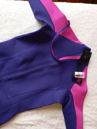 Neopreno color morado SIN estrenar