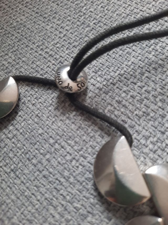 Collar de plata Uno de 50