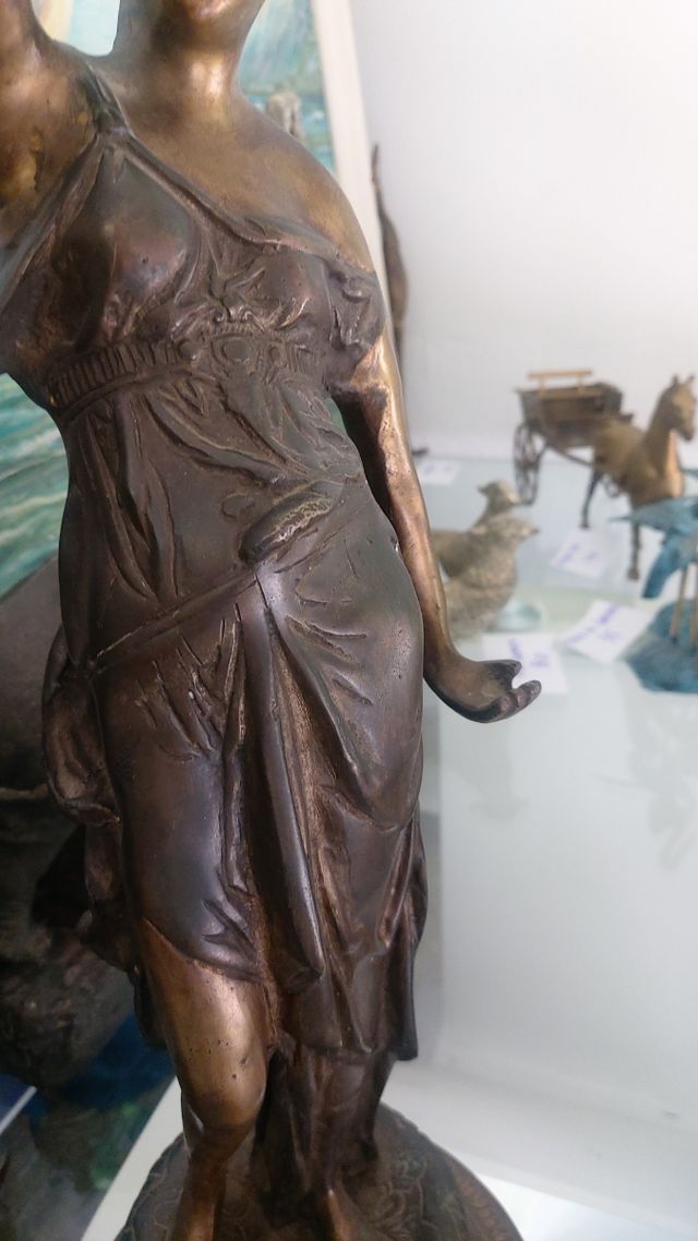 Diosa Hera en bronce